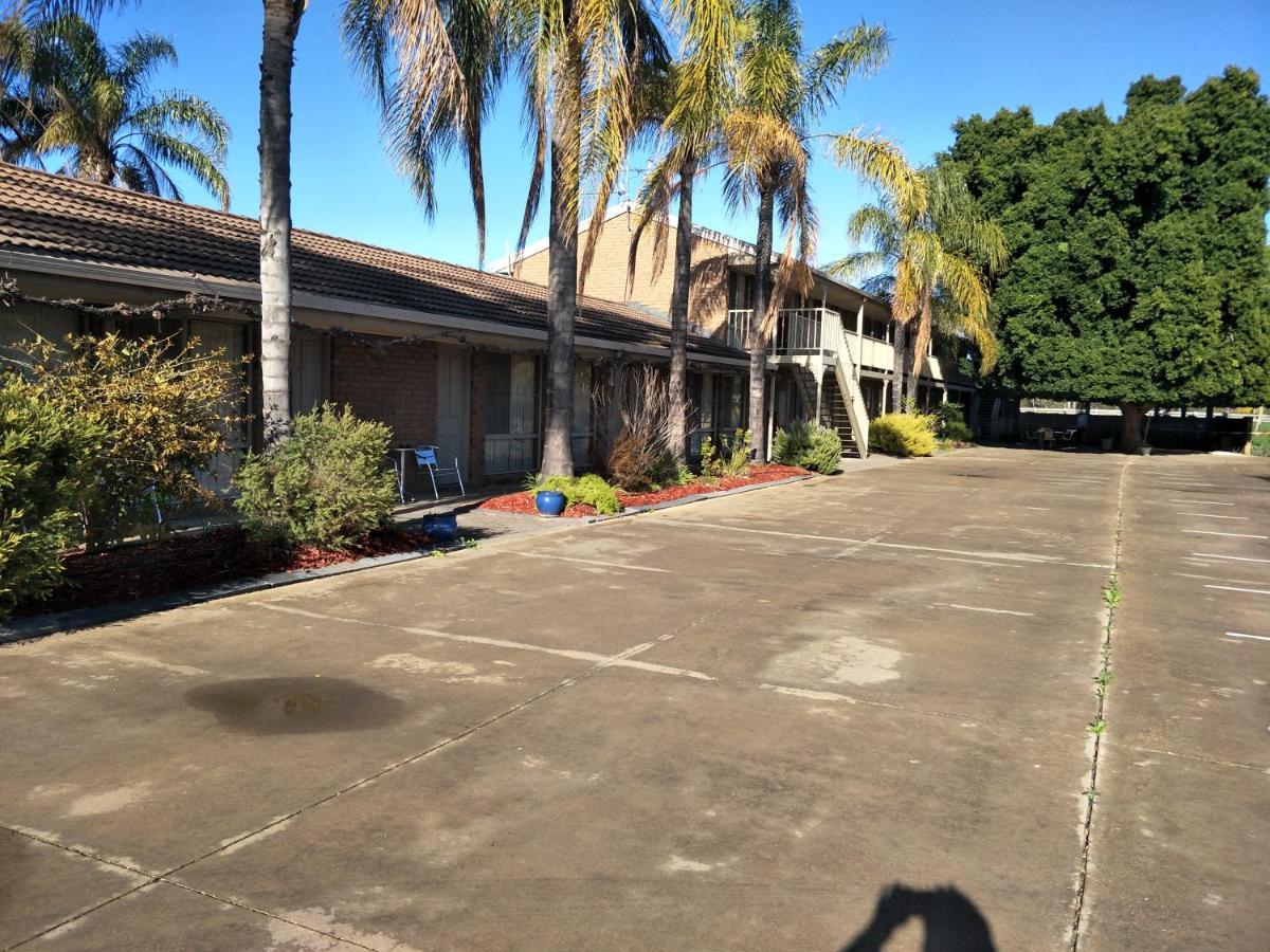 Darling Junction Motor Inn Wentworth Exterior foto